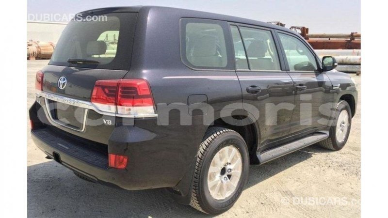 Big with watermark toyota land cruiser agalega islands import dubai 3227