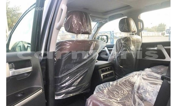 Buy Import Toyota Land Cruiser Black Car in Import - Dubai in Agalega Islands Buy Import Toyota Land Cruiser Black Car in Import - Dubai in Agalega Islands
