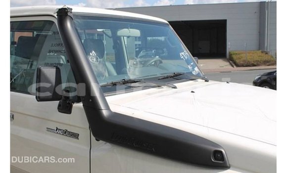 Buy Import Toyota Land Cruiser White Car in Import - Dubai in Agalega Islands Buy Import Toyota Land Cruiser White Car in Import - Dubai in Agalega Islands
