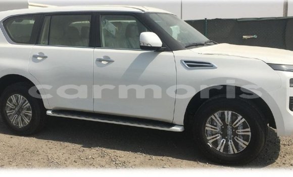 Buy Import Nissan Patrol White Car in Import - Dubai in Agalega Islands Buy Import Nissan Patrol White Car in Import - Dubai in Agalega Islands