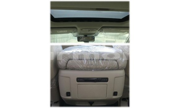 Buy Import Nissan Patrol White Car in Import - Dubai in Agalega Islands Buy Import Nissan Patrol White Car in Import - Dubai in Agalega Islands