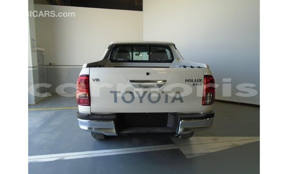 Buy Import Toyota Hilux White Car in Import - Dubai in Agalega Islands Buy Import Toyota Hilux White Car in Import - Dubai in Agalega Islands