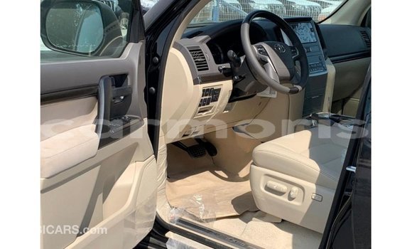 Buy Import Toyota Land Cruiser Black Car in Import - Dubai in Agalega Islands Buy Import Toyota Land Cruiser Black Car in Import - Dubai in Agalega Islands