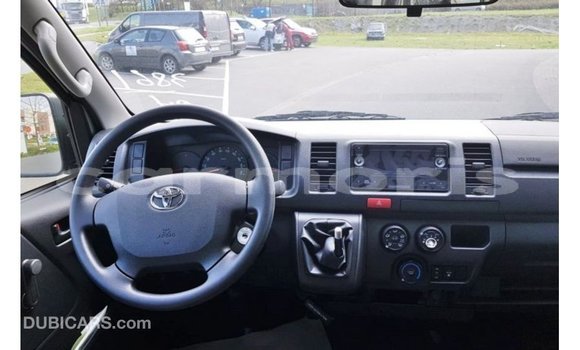 Buy Import Toyota Hiace White Car in Import - Dubai in Agalega Islands Buy Import Toyota Hiace White Car in Import - Dubai in Agalega Islands