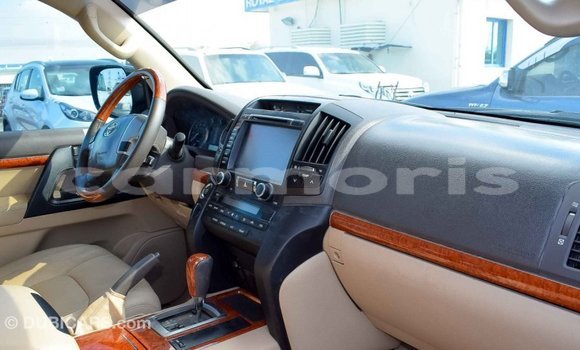Buy Import Toyota Land Cruiser Black Car in Import - Dubai in Agalega Islands Buy Import Toyota Land Cruiser Black Car in Import - Dubai in Agalega Islands