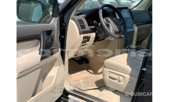 Buy Import Toyota Land Cruiser Black Car in Import - Dubai in Agalega Islands Buy Import Toyota Land Cruiser Black Car in Import - Dubai in Agalega Islands