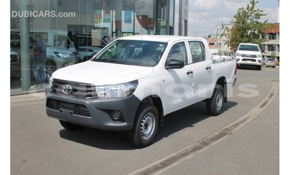 Buy Import Toyota Hilux White Car in Import - Dubai in Agalega Islands Buy Import Toyota Hilux White Car in Import - Dubai in Agalega Islands