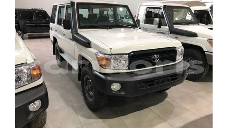 Big with watermark toyota land cruiser agalega islands import dubai 3259
