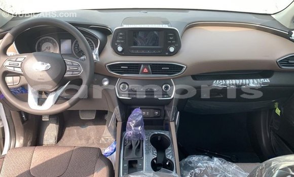 Buy Import Hyundai Santa Fe White Car in Import - Dubai in Agalega Islands Buy Import Hyundai Santa Fe White Car in Import - Dubai in Agalega Islands