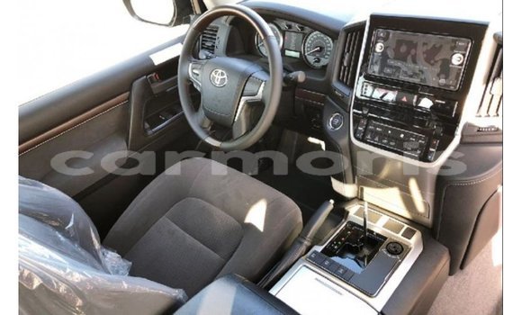 Buy Import Toyota Land Cruiser Black Car in Import - Dubai in Agalega Islands Buy Import Toyota Land Cruiser Black Car in Import - Dubai in Agalega Islands