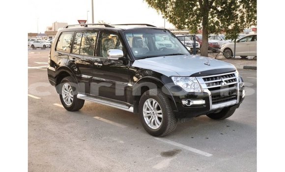 Buy Import Mitsubishi Pajero Black Car in Import - Dubai in Agalega Islands Buy Import Mitsubishi Pajero Black Car in Import - Dubai in Agalega Islands