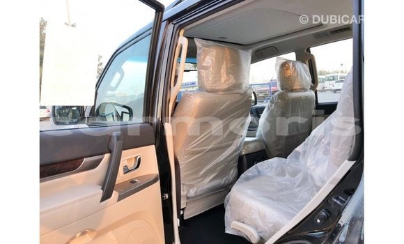 Buy Import Mitsubishi Pajero Black Car in Import - Dubai in Agalega Islands Buy Import Mitsubishi Pajero Black Car in Import - Dubai in Agalega Islands