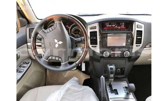 Buy Import Mitsubishi Pajero Black Car in Import - Dubai in Agalega Islands Buy Import Mitsubishi Pajero Black Car in Import - Dubai in Agalega Islands