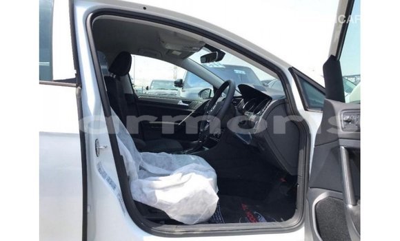 Buy Import Volkswagen Golf White Car in Import - Dubai in Agalega Islands Buy Import Volkswagen Golf White Car in Import - Dubai in Agalega Islands