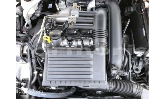 Buy Import Volkswagen Golf White Car in Import - Dubai in Agalega Islands Buy Import Volkswagen Golf White Car in Import - Dubai in Agalega Islands