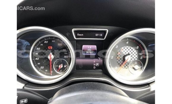 Acheter Import Voiture Mercedes-Benz 250 Autre à Import - Dubai, Îles Agalega Acheter Import Voiture Mercedes-Benz 250 Autre à Import - Dubai, Îles Agalega