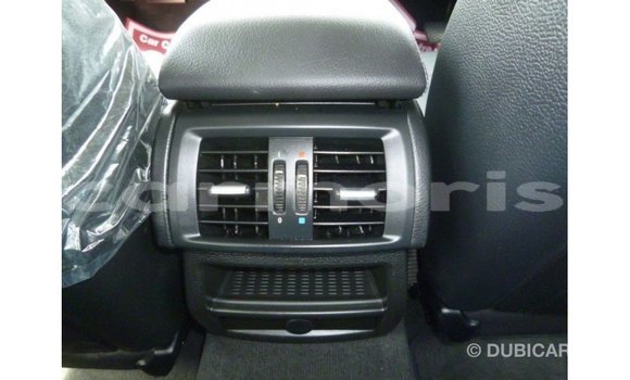 Acheter Import Voiture BMW X3 Rouge à Import - Dubai, Îles Agalega Acheter Import Voiture BMW X3 Rouge à Import - Dubai, Îles Agalega