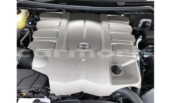 Acheter Import Voiture Toyota Land Cruiser Noir à Import - Dubai, Îles Agalega Acheter Import Voiture Toyota Land Cruiser Noir à Import - Dubai, Îles Agalega