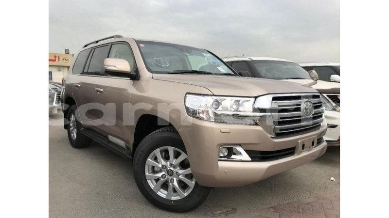 Big with watermark toyota land cruiser agalega islands import dubai 3296