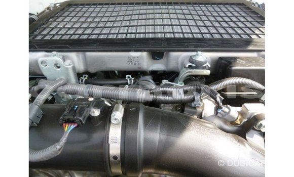 Buy Import Toyota Land Cruiser White Car in Import - Dubai in Agalega Islands Buy Import Toyota Land Cruiser White Car in Import - Dubai in Agalega Islands