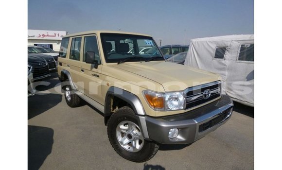 Buy Import Toyota Land Cruiser Beige Car in Import - Dubai in Agalega Islands Buy Import Toyota Land Cruiser Beige Car in Import - Dubai in Agalega Islands
