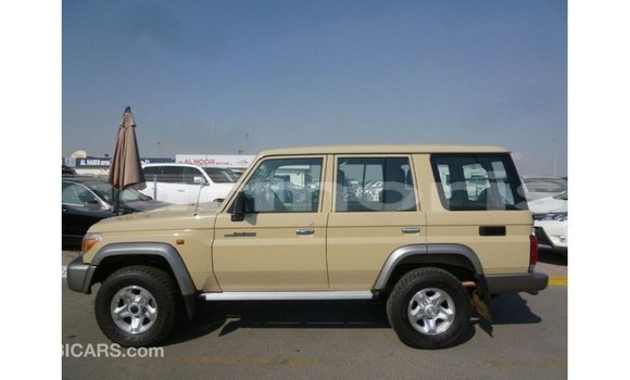 Buy Import Toyota Land Cruiser Beige Car in Import - Dubai in Agalega Islands Buy Import Toyota Land Cruiser Beige Car in Import - Dubai in Agalega Islands