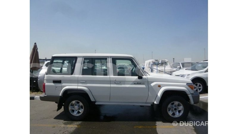 Big with watermark toyota land cruiser agalega islands import dubai 3299