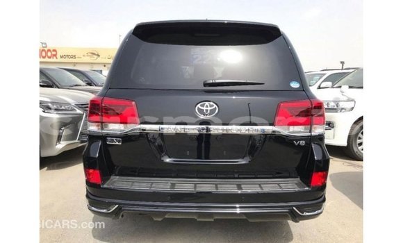 Buy Import Toyota Land Cruiser Black Car in Import - Dubai in Agalega Islands Buy Import Toyota Land Cruiser Black Car in Import - Dubai in Agalega Islands