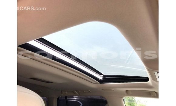 Acheter Import Voiture Toyota Land Cruiser Blanc à Import - Dubai, Îles Agalega Acheter Import Voiture Toyota Land Cruiser Blanc à Import - Dubai, Îles Agalega