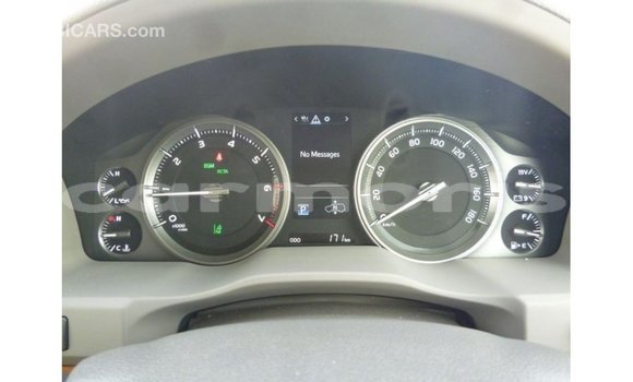 Buy Import Toyota Land Cruiser White Car in Import - Dubai in Agalega Islands Buy Import Toyota Land Cruiser White Car in Import - Dubai in Agalega Islands