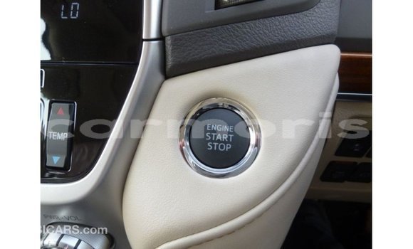 Buy Import Toyota Land Cruiser White Car in Import - Dubai in Agalega Islands Buy Import Toyota Land Cruiser White Car in Import - Dubai in Agalega Islands