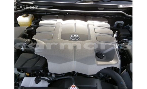 Buy Import Toyota Land Cruiser White Car in Import - Dubai in Agalega Islands Buy Import Toyota Land Cruiser White Car in Import - Dubai in Agalega Islands