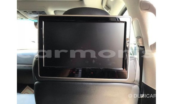 Acheter Import Voiture Toyota Land Cruiser Blanc à Import - Dubai, Îles Agalega Acheter Import Voiture Toyota Land Cruiser Blanc à Import - Dubai, Îles Agalega