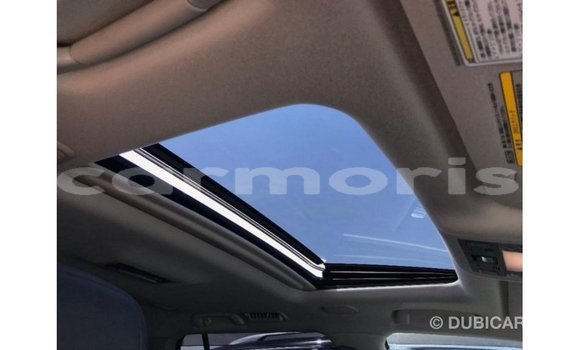 Acheter Import Voiture Toyota Land Cruiser Blanc à Import - Dubai, Îles Agalega Acheter Import Voiture Toyota Land Cruiser Blanc à Import - Dubai, Îles Agalega