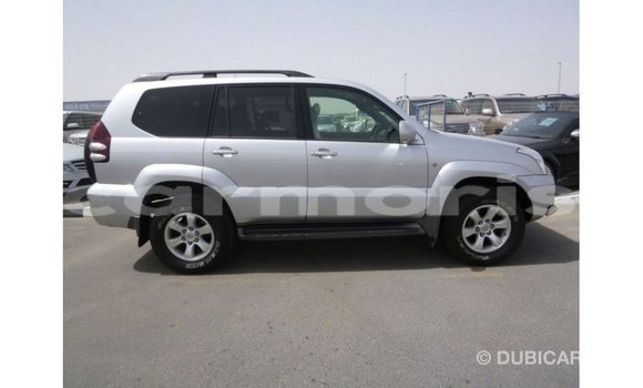 Acheter Import Voiture Toyota Prado Autre à Import - Dubai, Îles Agalega Acheter Import Voiture Toyota Prado Autre à Import - Dubai, Îles Agalega