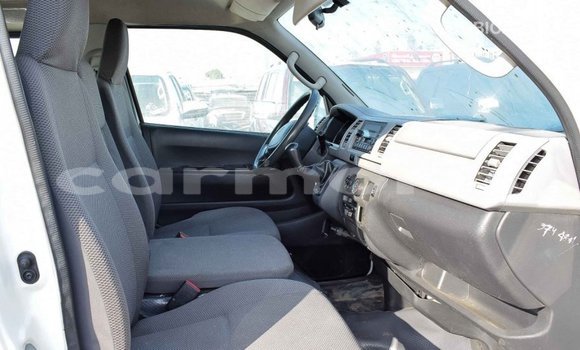 Buy Import Toyota Hiace White Car in Import - Dubai in Agalega Islands Buy Import Toyota Hiace White Car in Import - Dubai in Agalega Islands