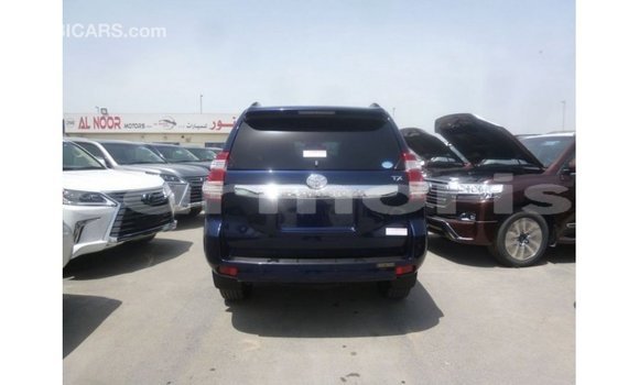Acheter Import Voiture Toyota Prado Bleu à Import - Dubai, Îles Agalega Acheter Import Voiture Toyota Prado Bleu à Import - Dubai, Îles Agalega