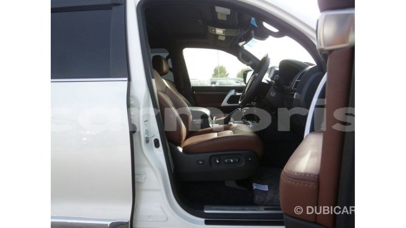 Big with watermark toyota land cruiser agalega islands import dubai 3323