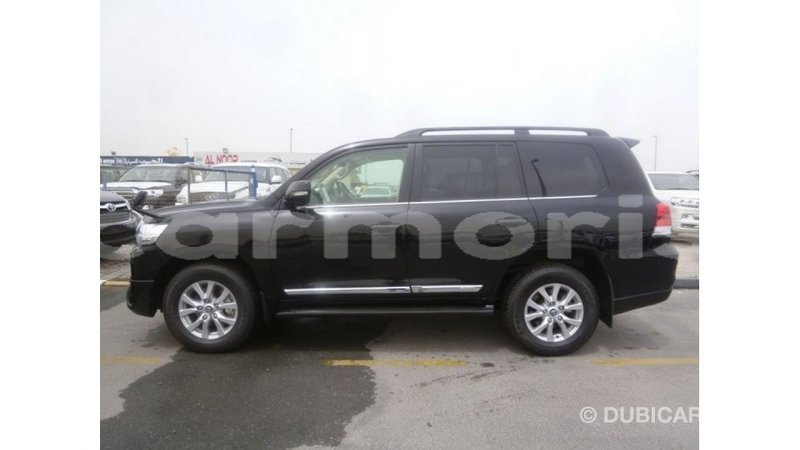 Big with watermark toyota land cruiser agalega islands import dubai 3324