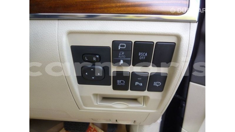 Big with watermark toyota land cruiser agalega islands import dubai 3325