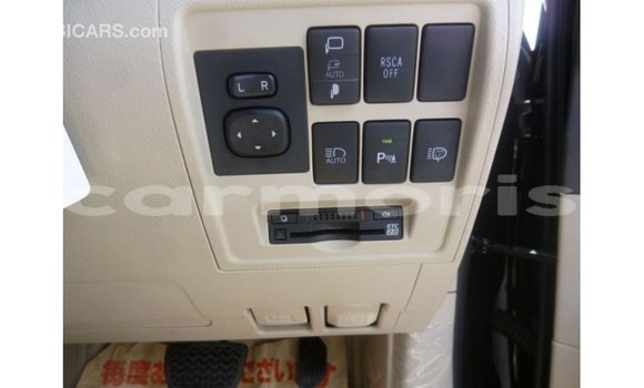 Acheter Import Voiture Toyota Land Cruiser Noir à Import - Dubai, Îles Agalega Acheter Import Voiture Toyota Land Cruiser Noir à Import - Dubai, Îles Agalega