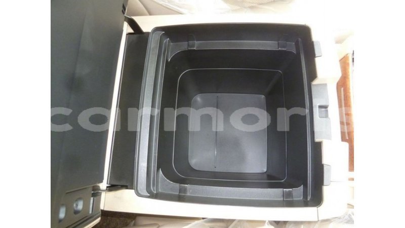 Big with watermark toyota land cruiser agalega islands import dubai 3341