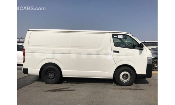 Buy Import Toyota Hiace White Car in Import - Dubai in Agalega Islands Buy Import Toyota Hiace White Car in Import - Dubai in Agalega Islands
