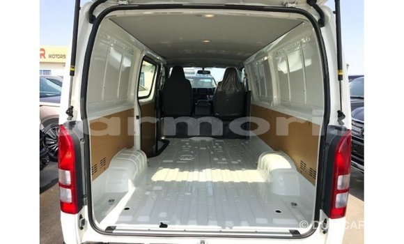 Buy Import Toyota Hiace White Car in Import - Dubai in Agalega Islands Buy Import Toyota Hiace White Car in Import - Dubai in Agalega Islands