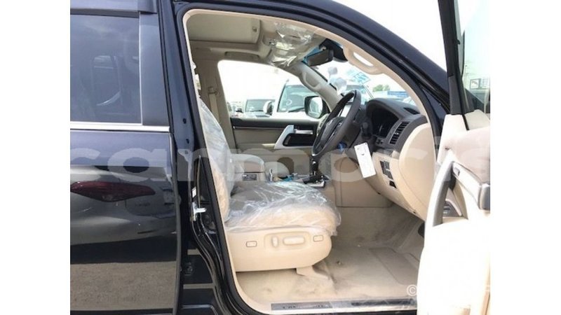 Big with watermark toyota land cruiser agalega islands import dubai 3349