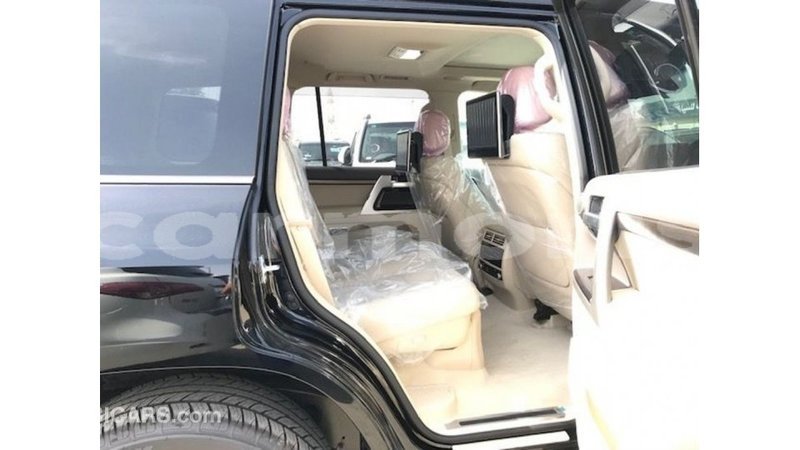 Big with watermark toyota land cruiser agalega islands import dubai 3349