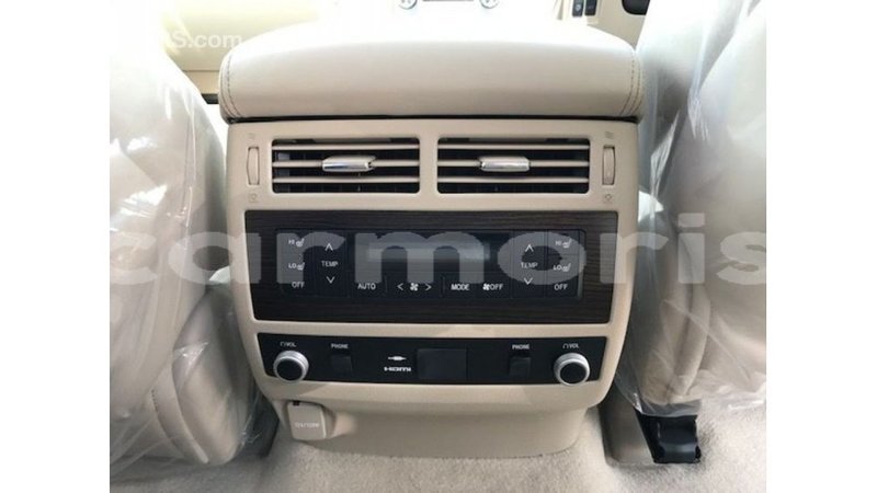 Big with watermark toyota land cruiser agalega islands import dubai 3349