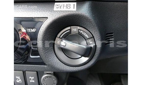 Acheter Import Voiture Toyota Hilux Autre à Import - Dubai, Îles Agalega Acheter Import Voiture Toyota Hilux Autre à Import - Dubai, Îles Agalega