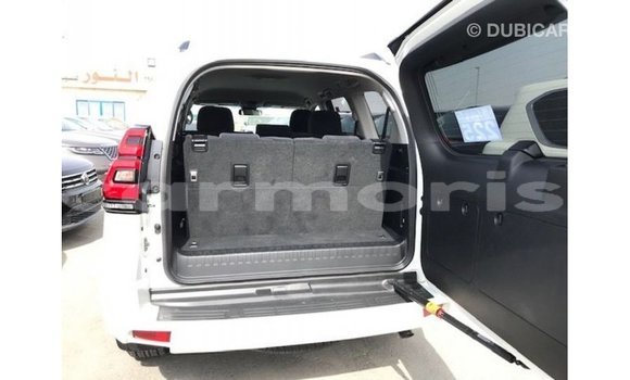 Buy Import Toyota Prado White Car in Import - Dubai in Agalega Islands Buy Import Toyota Prado White Car in Import - Dubai in Agalega Islands