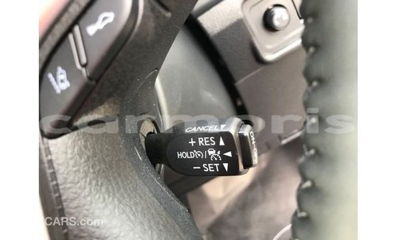 Buy Import Toyota Prado White Car in Import - Dubai in Agalega Islands Buy Import Toyota Prado White Car in Import - Dubai in Agalega Islands